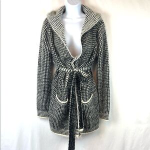 Cyrus ‘eyelash’ sweater (Nordstrom) hooded with pockets!
